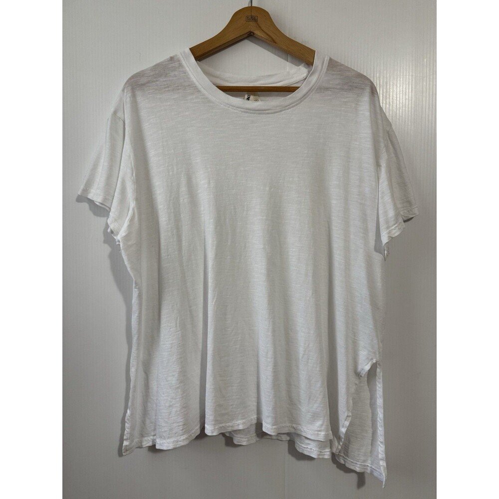 Pact T-Shirt White Asymmetrical Side Split Hem 100% Organic Cotton Women’s Top